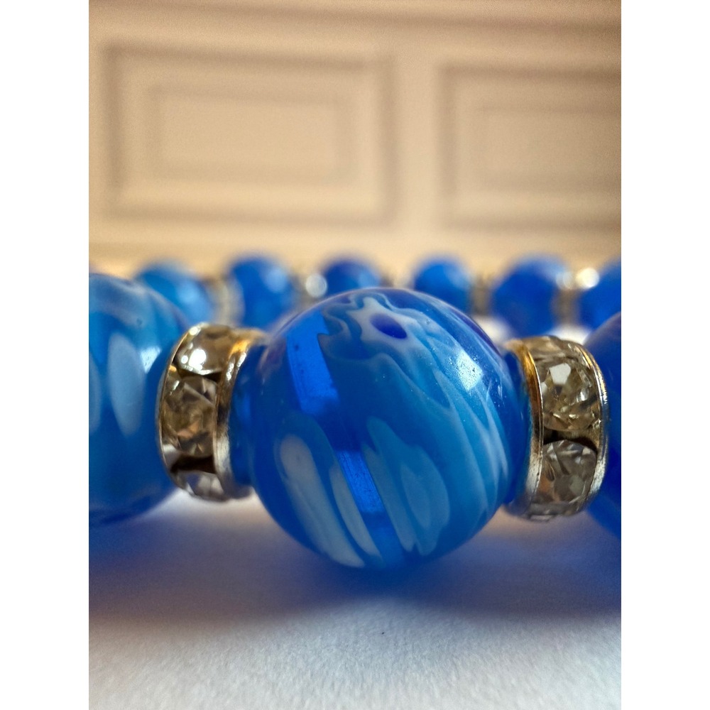 Beautiful! Blue Art Glass Stretch Bracelet Floral Swirl Silver Tone Rhinestone 7